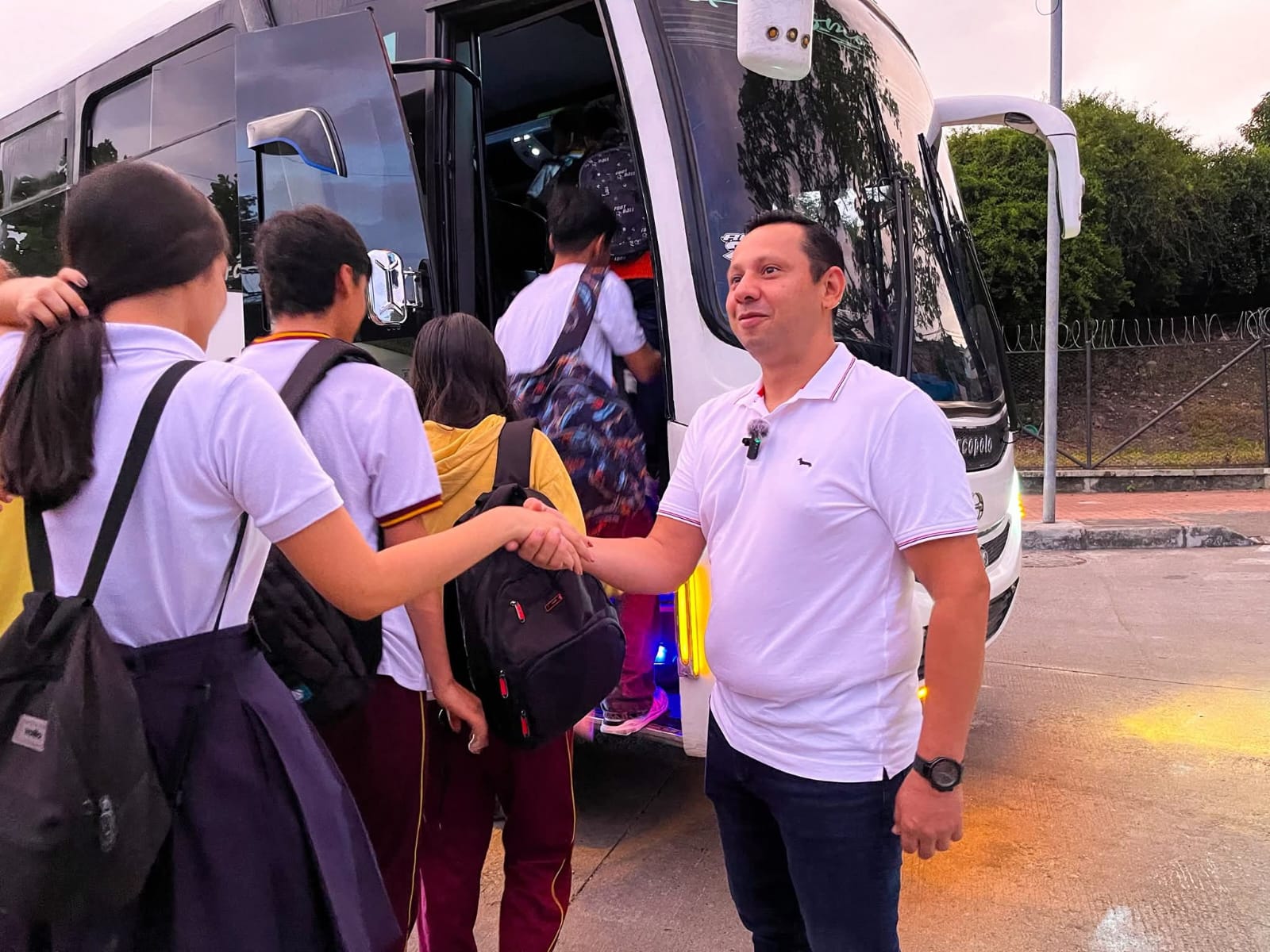 Melgar marca un hito: Transporte escolar garantizado desde el primer día de clases