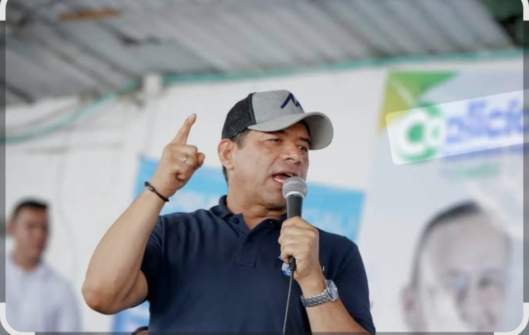 CNE pone fin al dilema: ¿Por qué el cargo del hijo de Alejandro Martínez no frenó su candidatura?