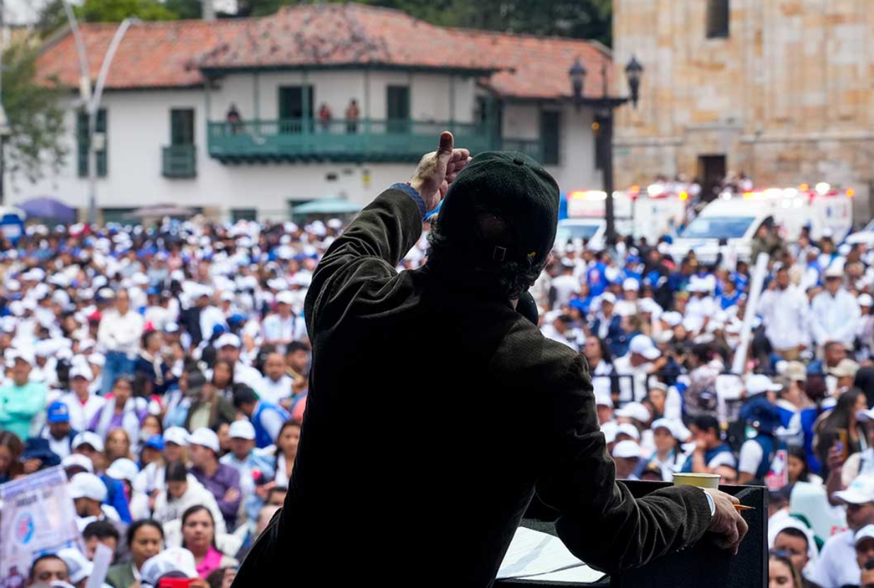 EL PRESIDENTE PETRO ACTIVO CORREO ELECTRÓNICO DE PRESIDENCIA PARA RECIBIR DENUNCIAS EN EL SISTEMA DE SALUD