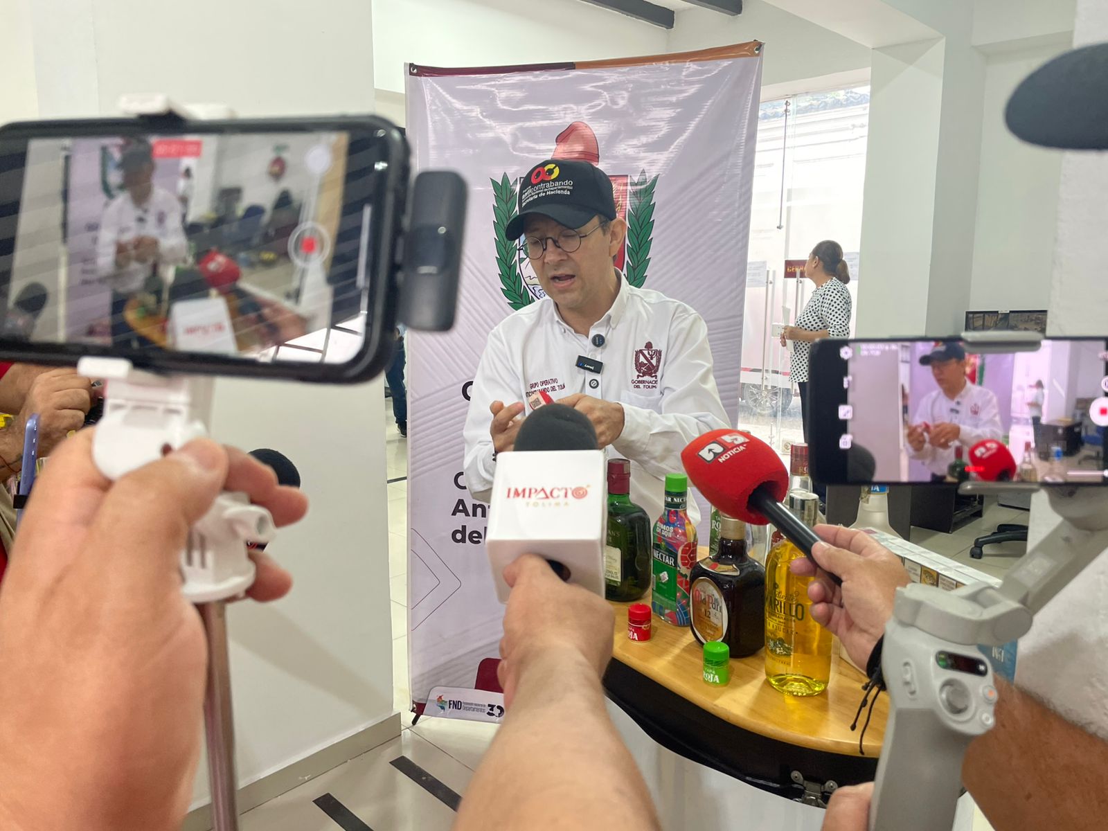 Medios del Tolima se convierten en aliados clave del GOAT para frenar el contrabando